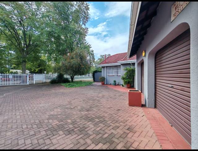 3 BEDROOM TOWNHOUSE SOLD IN THREE RIVERS